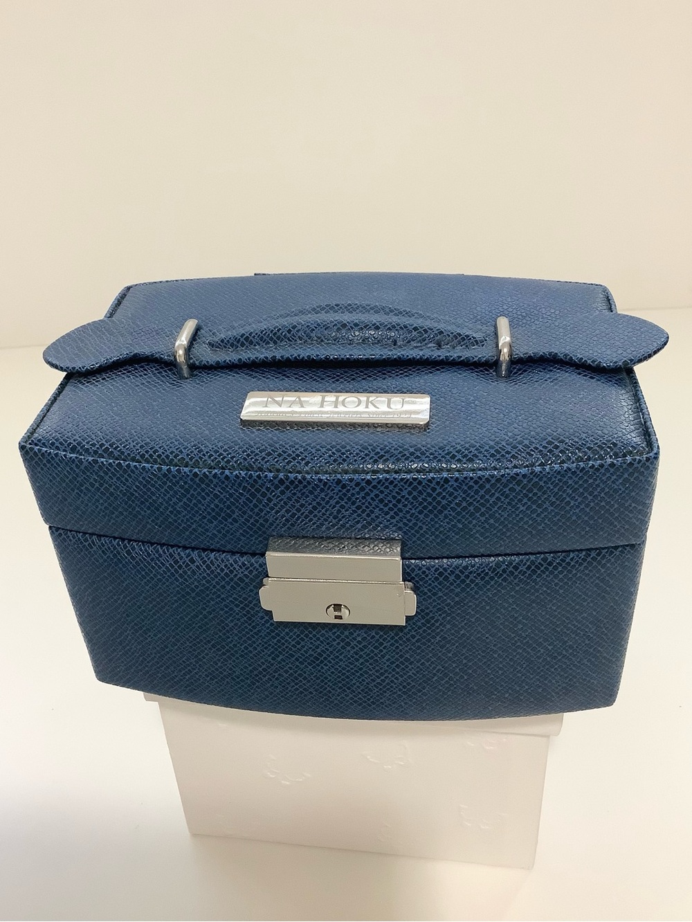 Na Hoku Hawaii Ocean Blue Faux Leather Jewelry Box Cases , EUC